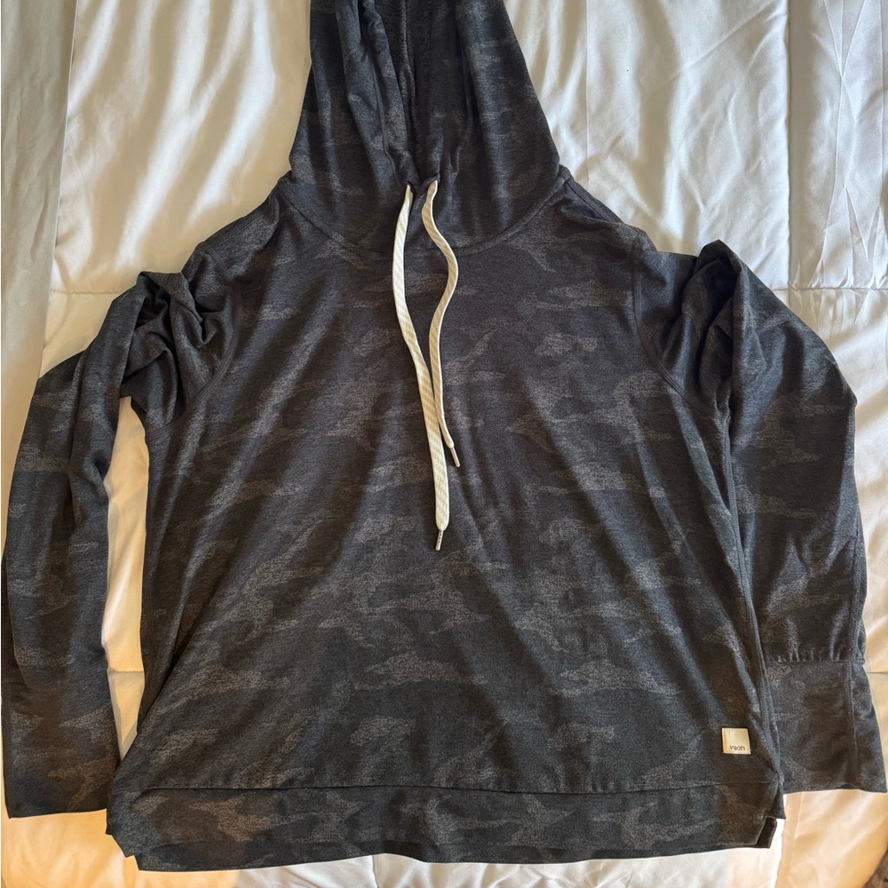 Vuori Black Gray Camo Halo Essential Hoodie